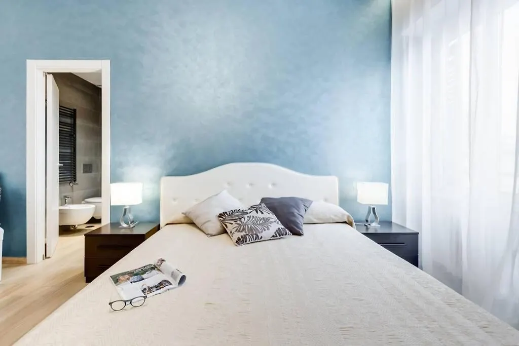 Apartment Vatican Brothers Italy