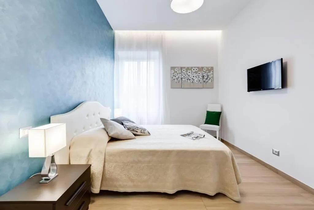 Apartment Vatican Brothers Italy